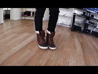 Perfekte Milf brutal in den Mund gefickt