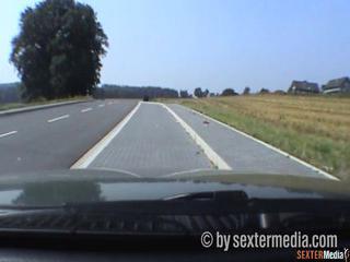 Helfer in der Not mit Blowjob belohnt