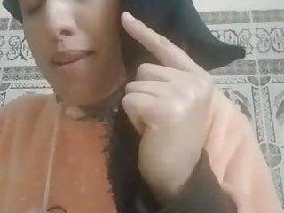 Geile zahra in den Arsch gefickt