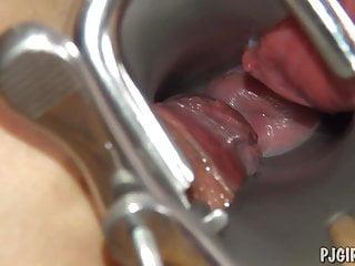 Orgasmus mit Dildo in ihre Vagina