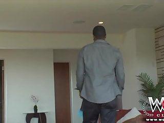 Nymphomaniac Milf bekommt Creampie von bbc