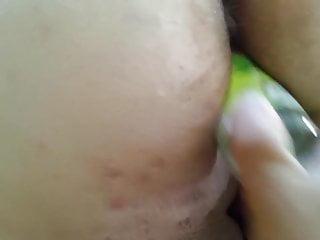 Harter Fick mit einer Flasche und Arsch