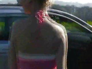 Auf der strasse aufgerissen und gefickt