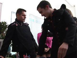 Heisses Babe erfüllt erotische Wünsche ihres Chefs