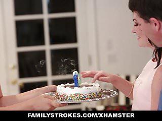 Familienbande - Vater vögelt mit Mutter während die Mutter nicht da ist