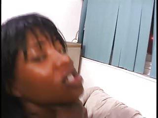 Babes ficken mit tony und Mia