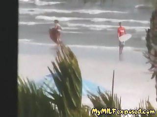 Meine Milf reitet wie ein hund